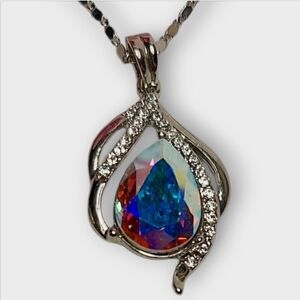 NWT NADINE WEST Pink With Aurora Borealis Teardrop Crystal Necklace ~20"